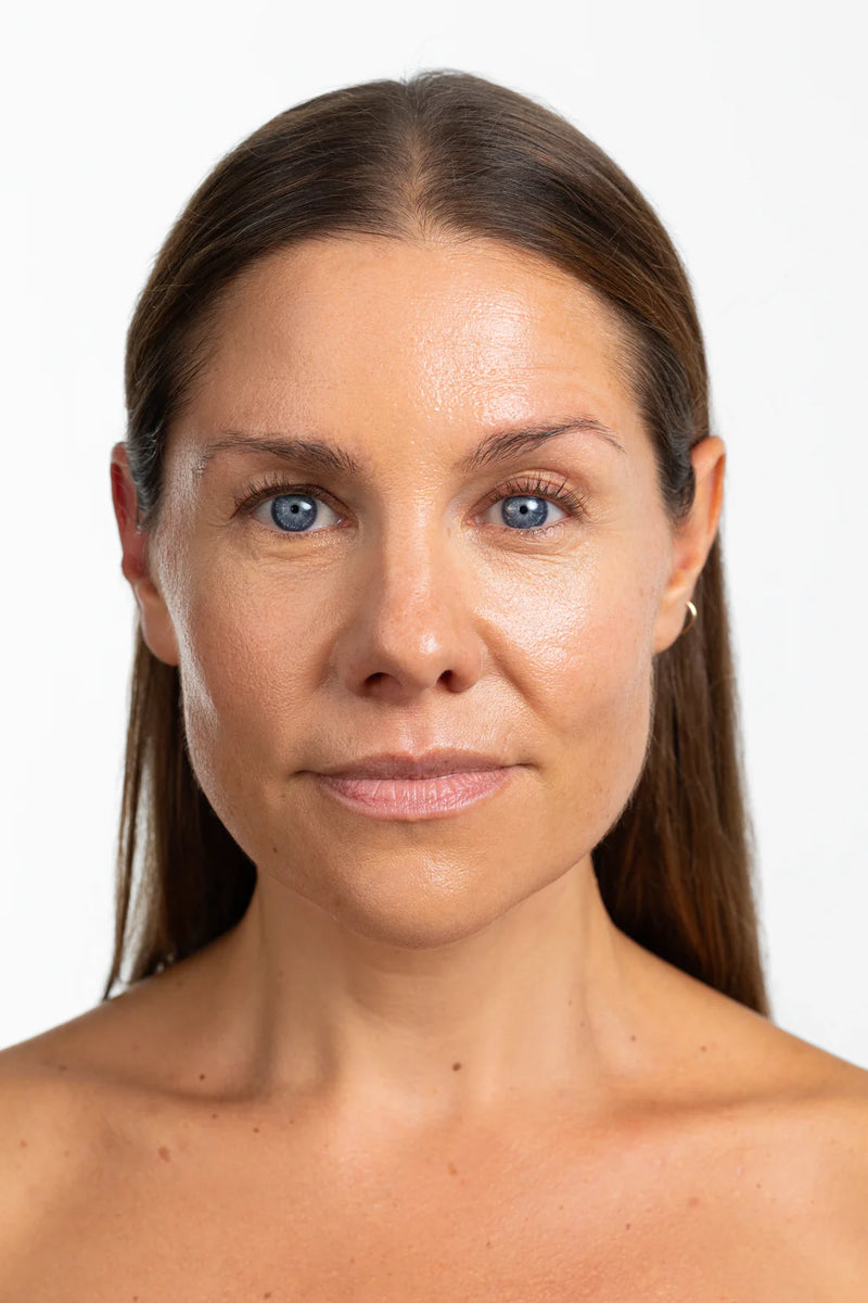 Sanzi Beauty Perfecting Concealer - Light/medium neutral golden