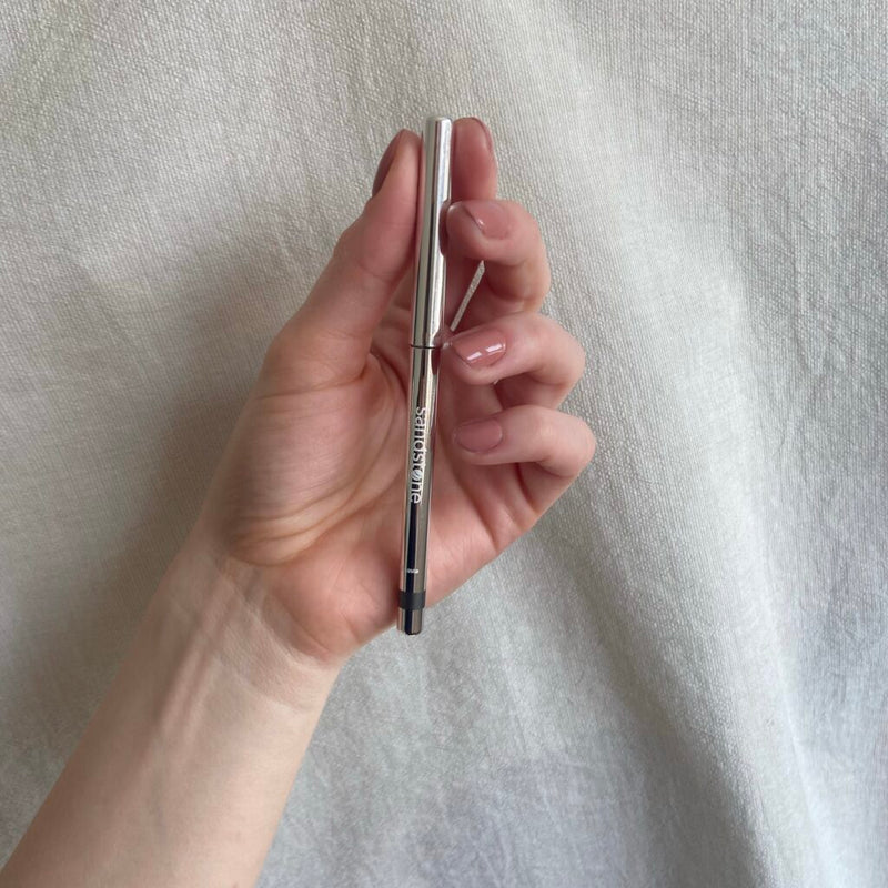 Sandstone Waterproof Metallic Eyeliner 86 Grey Stone